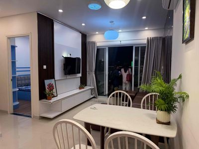 Bán Căn 2 Phòng ngủ Dragon Hill 2 Full nội thất 4.1 tỷ