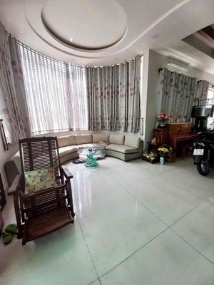 Biệt thự 17x17 khu VIP phường 15 Q11 — ảnh 1