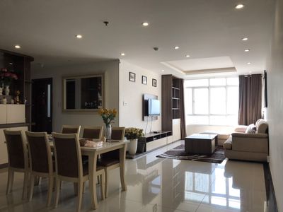 Giá rẻ cho thuê căn hộ Giai Việt 115m2 2phòng 2wc có nội thất chỉ 13tr