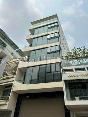 Cho thuê nhà núi thành gần etown * 7x25m * hầm trệt 4 lầu * thang máy — ảnh 1