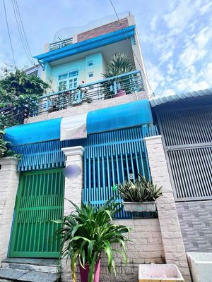 Nhà 3 tầng. mặt tiền đường số. ngay chợ Tam Hà. tô ngọc vân. sổ hồng — ảnh 1