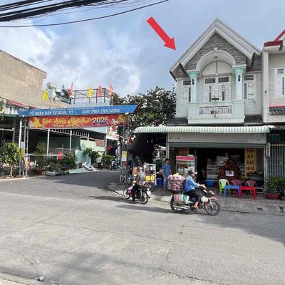 Nhà Lầu Trệt 2 Mặt Tiền Gần Vincom 550 Dĩ An Đối Diện 3 Block Chung Cư
