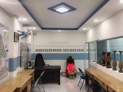 Bán nhà 2 tầng hẻm nhựa ô tô 6m thông lê văn lương - nguyễn bình . — ảnh 1