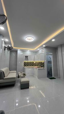 bán nhà mới 100% hẻm thẳng 1170 đường 3/2 P12Q11