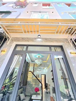 Nhà 2 lầu , có sổ hồng gần cầu Phú Xuân, 2 tỷ 680tr — ảnh 1