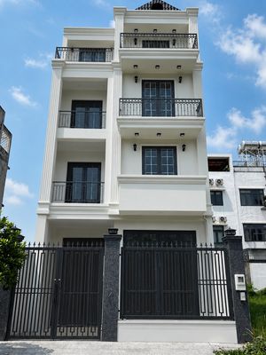 Nhà Mới 100% 7x20m Hầm 4 lầu đường Nguyễn Hoàng-Gía 65 triệu/tháng