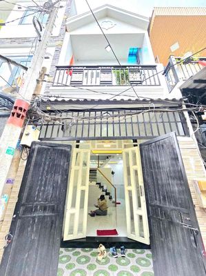 2 tỷ 200tr, Nhà bán 1 lầu, gần cầu Phú Xuân Kế quận 7