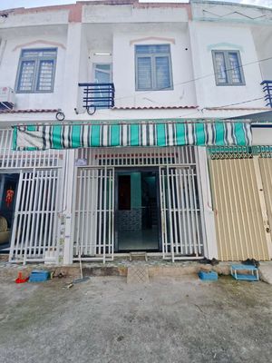 Nhà 1 trệt 1 lầu 868 triệu bình chuẩn 17 — ảnh 1