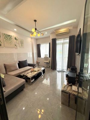 Nhà đẹp mtkd đông đúc đối diện aeon 5x20m 4 tầng ở ngay — ảnh 1