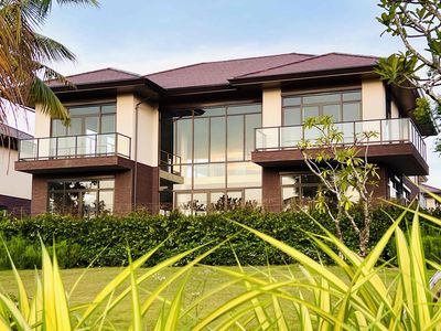 Bán biệt thự ven sông diện tích 800m2 giá 36 tỷ — ảnh 1