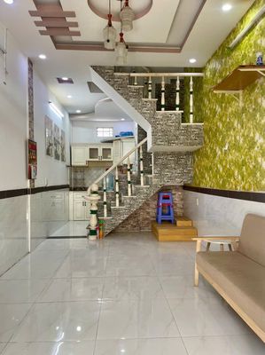 Nhà thạnh Lộc Q12 1 lầu hẻm xe hơi — ảnh 1