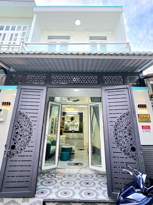 1 tỷ 780,nhà bán mặt tiền hẻm 5 m vị trí kinh doanh được đông đúc