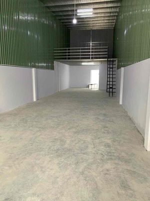 Cho thuê kho đường Đặng Thuỳ Trâm, p13, BT. DT 130m2. Giá 17tr/th