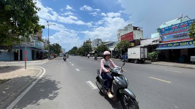 Cho thuê nhà MT tô hiệu 5x15 trệt có gác lửng — ảnh 1