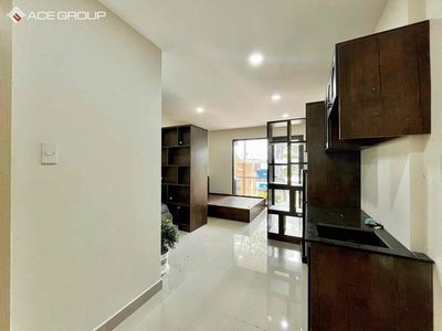 Căn hộ studio bancol rộng đầy đủ tiện nghi ngay tại quận 10 — ảnh 1