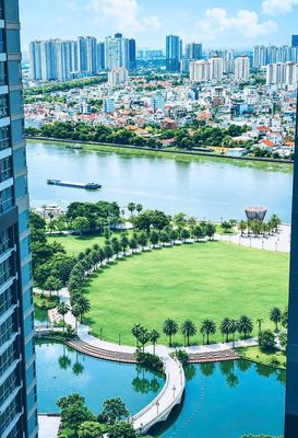 Căn góc Park 4 - 2PN, 87m2, Vinhomes Central Park, view đẹp, sổ hồng