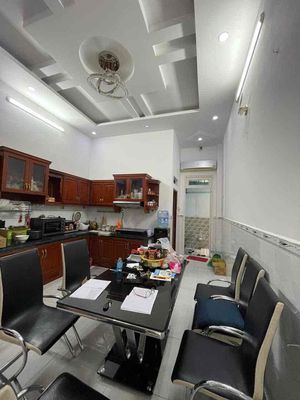 Nhà đẹp trương phước phan nội thất cao cấp, dt: 4x20.1m 2 lầu st. 7.8t