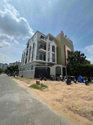 NGUYÊN CĂN MẶT TIỀN HẦM 4TẦNG 7.5M x22M khu Compound Nguyễn Hoàng 70tr — ảnh 1