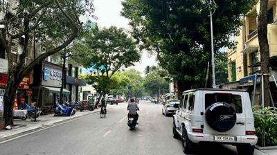 Tôi thở oxy bán rẻ mặt phố châu long,ba đình-thang máy-kinh doanh