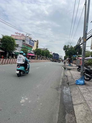 Nhà 3 tầng mặt tiền Huỳnh Tấn Phát,q7 — ảnh 1