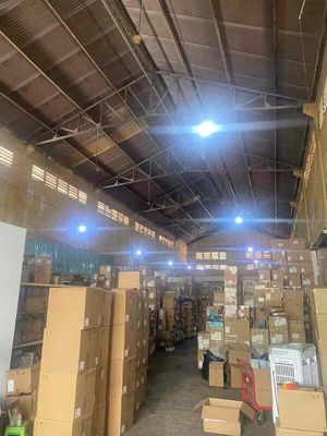 Cho thuê kho 700 m2 quận 11 — ảnh 1