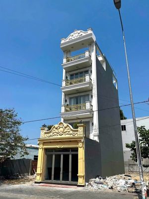 Chính chủ cần bán gấp trệt 4 lầu ở hai bà trưng, đông hoà. dt 90m. 4pn