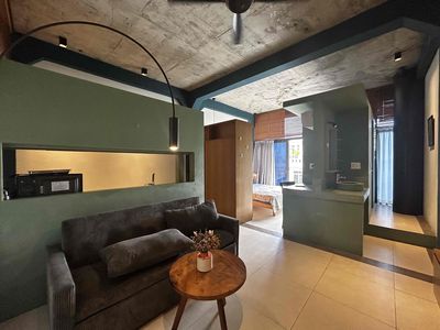 Quận 2 căn hộ studio ban công tách bếp dọn phòng 2 lần / tuần — ảnh 1