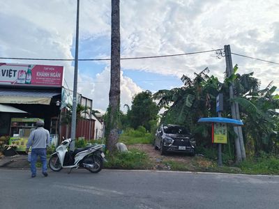 Cạnh T30, mt Phạm Văn Cội , 8,6m x 37m dài, tổng 320m² full thổ