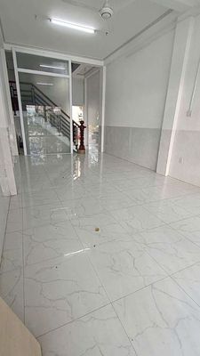 Cho thuê nhà mặt tiền Lý Chính Thắng thuận tiện kinh doanh