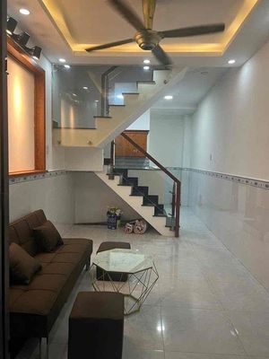 Bán gấp nhà trên đường tô ký tân chánh hiệp — ảnh 1