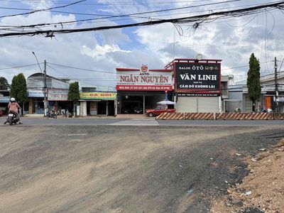 Cần bán nhà nguyên căn mặt tiền rộng thuận lợi kinh doanh — ảnh 1