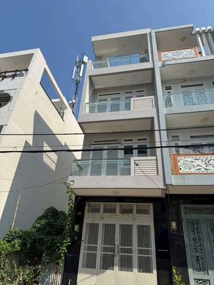 Nhà MT đường 64 Bình Phú 4x18m 3 lầu 4PN giá 18 triệu — ảnh 1