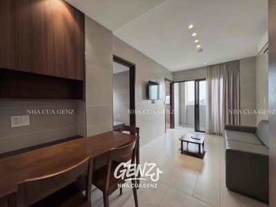 Cho thuê 1 phòng ngủ - 1 phòng khách ban công gần sân bay - giáp PN — ảnh 1