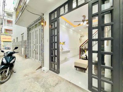 2 tầng đẹp ở ngay, Chủ tặng full NT Chỉ 3.56 tỷ