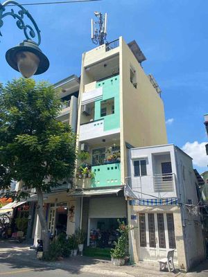 Chính chủ bán nhà 3 lầu mặt tiền kênh Lò Gốm, dòng tiền gần 30 triệu