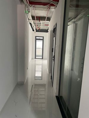 Cho thuê toà nhà mới MT hương lộ 3 - tầng hầm - gần TTTM aeon tân phú — ảnh 1