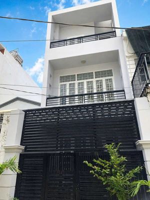 Nhà mới mt gần chợ tam hà, linh đông