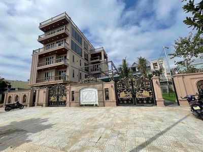 Cho thuê VILLA 5 tầng view biển MỸ KHÊ giá rẻ — ảnh 1