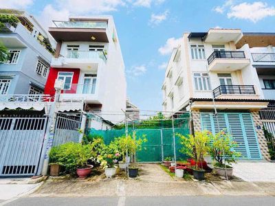 Đất ở Khu Văn Phòng Chính Phủ Quốc Lộ 13 ngay Vạn Phúc 121m2 6,7x18m — ảnh 1