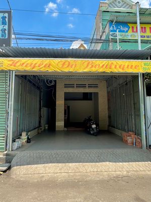 Cho thuê mặt bằng chợ Thông Dụng - diện tích lớn — ảnh 1