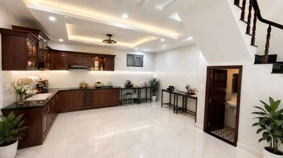 Ngang 6 x 14m. hxh 8m. bán nhà 5 tầng btct. kế chợ tân hương. tân phú.