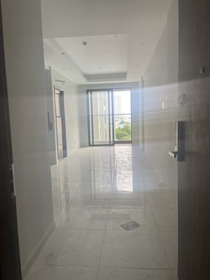 Cho thuê 2PN 2WC có ban công sẵn vài NT chỉ 5,7TR Opal Skyline — ảnh 1