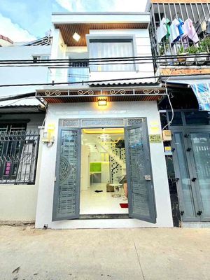 Nhà bán mặt hẻm oto quận 7 — ảnh 1