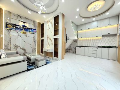 Nhà sổ hồng dsh 36m2 1 lầu 3pn 2.16 tỷ Huỳnh Tấn Phát — ảnh 1