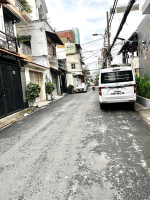 Nhà nát tiện xây mới, hẻm 6m Vườn Lài, dt 4mx10m, gác suốt, giá 5.3 tỷ