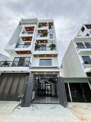 Siêu Phẩm 4m x 17m. 4 Tầng Thang Máy Hẻm 10m Tô Ngọc Vân. Ngay QL1A — ảnh 1