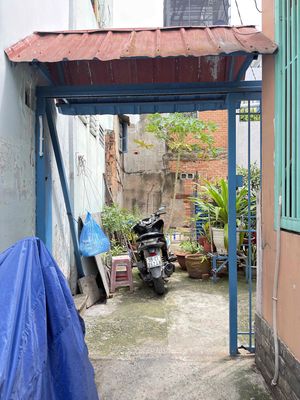 Đất ở quận 4 — ảnh 1