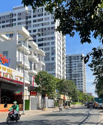 Cho Thuê nhà KS 120m2 1 trệt 4L 7pn MTKD Đào Trinh Nhất Linh Tây 40tr — ảnh 1