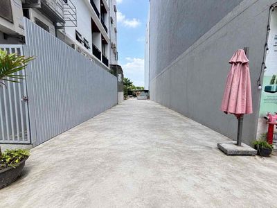 Cho thuê lô đất mặt tiền NẠI NAM ( ngang 6m ) , 195m2 , ngay lotte