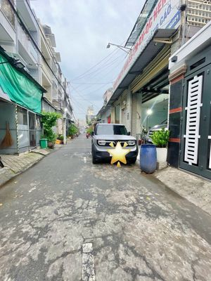 Hxh 6m mã lò - nhà mới ở ngay - 4 tầng - cạnh chợ - giá 5,5 tỷ — ảnh 1